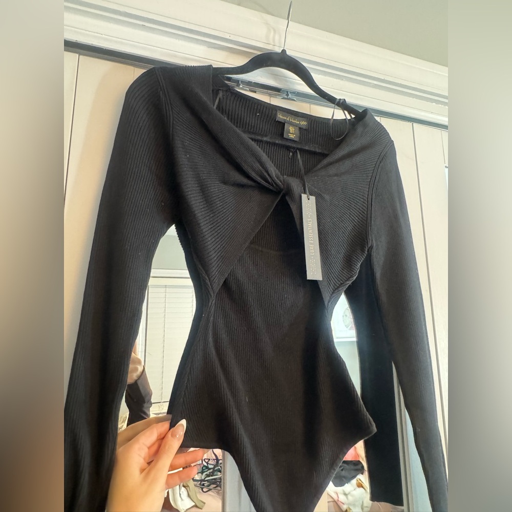 HOUSE OF HARLOW Black Ribbed Tie-Front Long Sleeve Top